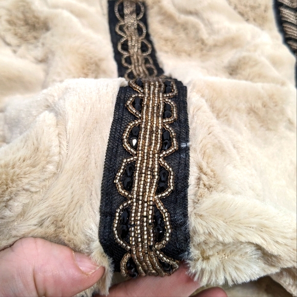 International Concepts Tan Faux Fur Embellished Beaded Cowl Loop Scarf - Picture 4 of 8